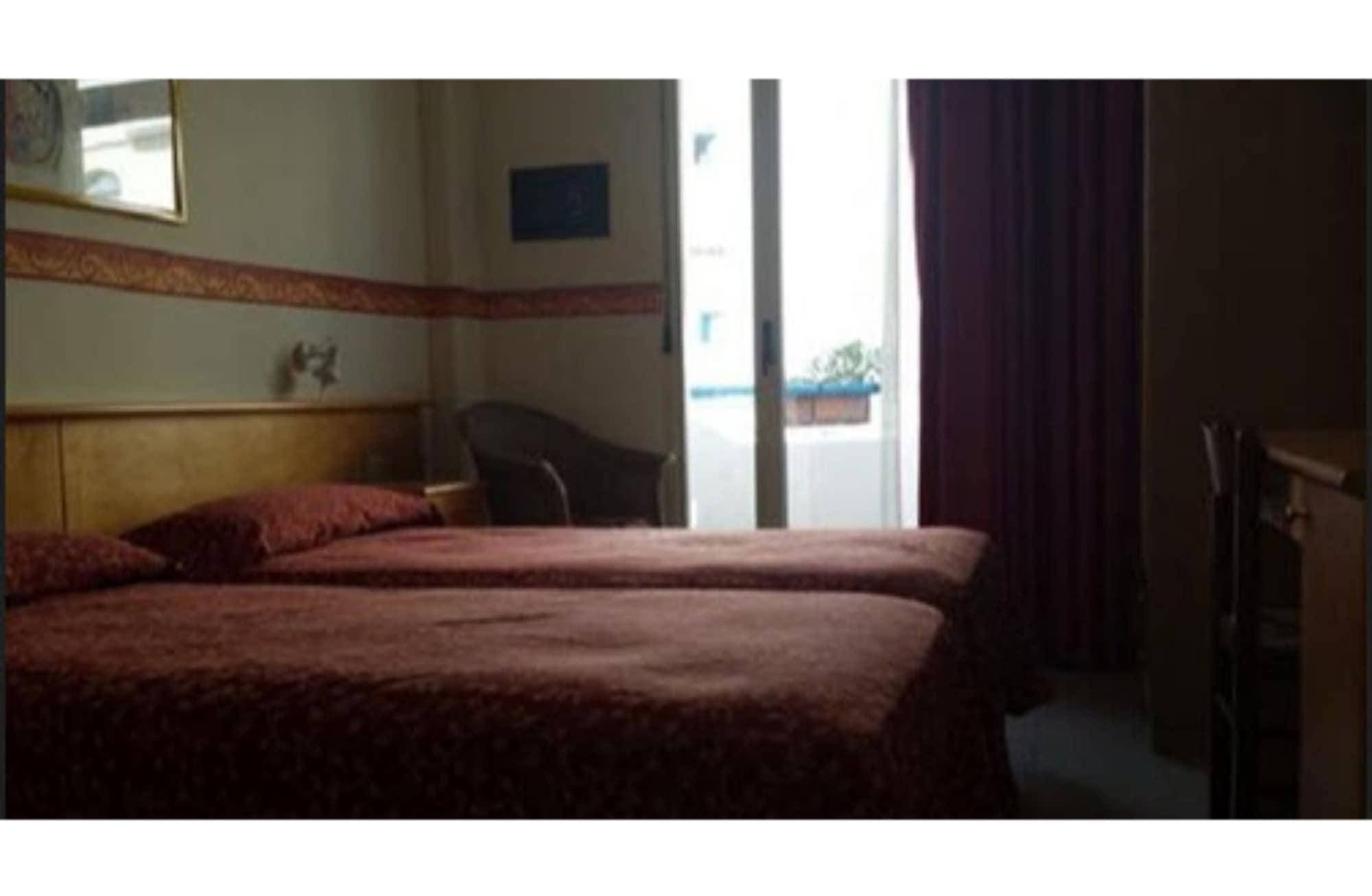 Villa Athena จีอาร์ดีนี นักซอส ภายนอก รูปภาพ